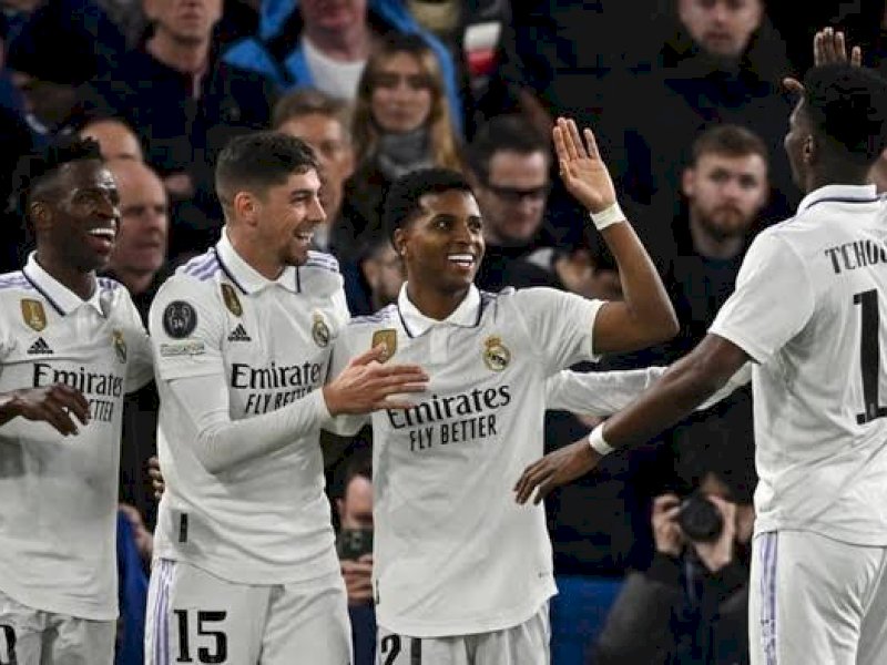 Pemain Real Madrid merayakan gol ke gawang Chelsea. (int)