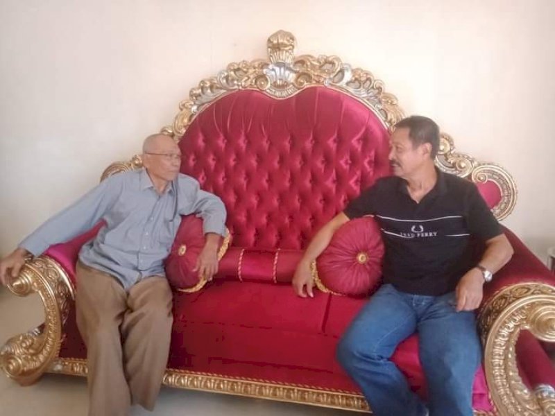 Ketua Tim Pemenangan Paslon Thahar-Rahmat, Lutfhi A Mutty saat menemui H Idri Ali