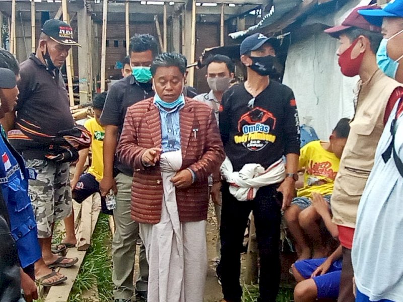 Ombas saat di lokasi kebakaran Jalser. 