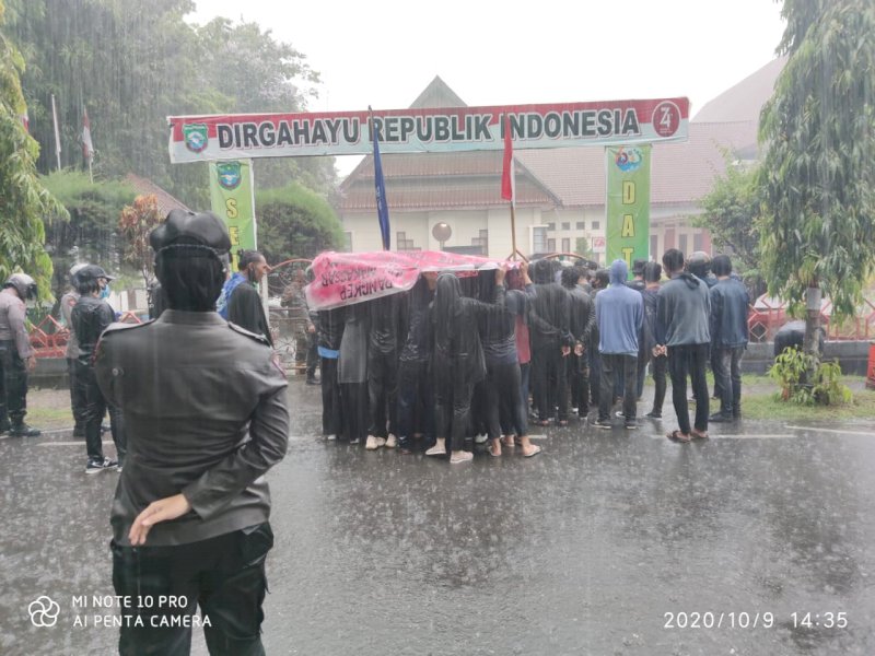 Aksi Unjuk Rasa IPPM Pangkep. 