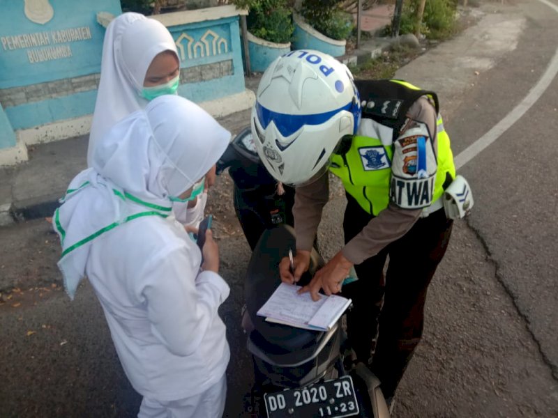 Operasi Zebra Satlantas Polres Bulukumba. 