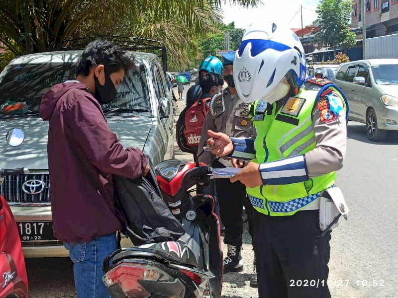 Operasi Zebra Satlantas Polres Torut. 
