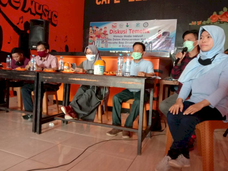 Diskusi Tematik Jurnalis Bulukumba bersama penyandang disabilitas. 