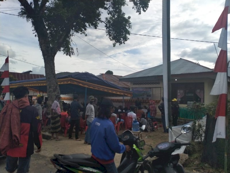 Rumah staf PDAM Tator yang dijadikan posko induk pemenangan NiVi.