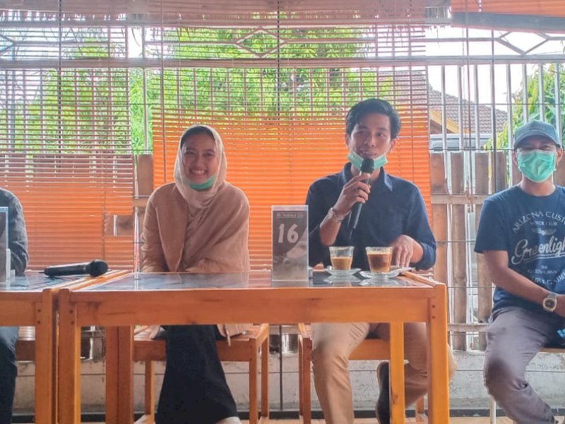 Diskusi Publik Teman MABAR. 