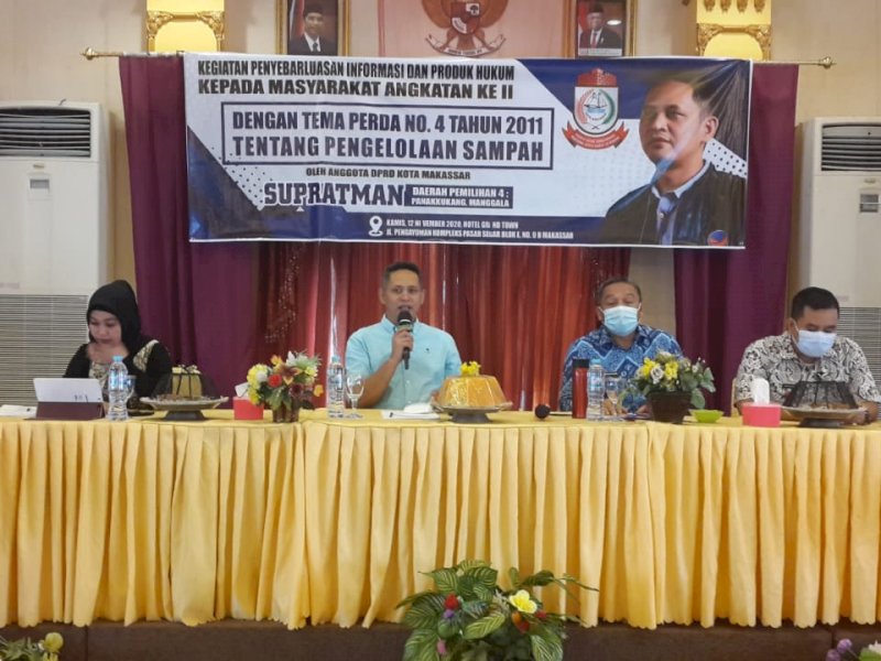 Legislator Makassar Supratman. 