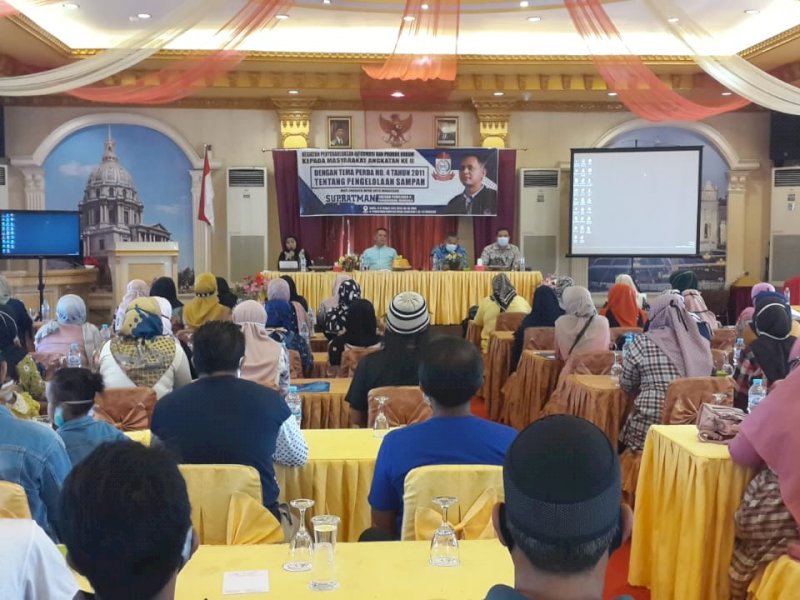Legislator Makassar Supratman. 