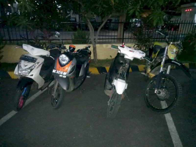 Mtoro yang diamankan Personel Polsek Makassar. 