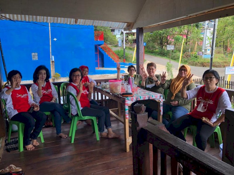 Komunitas Sosialita Emak-emak