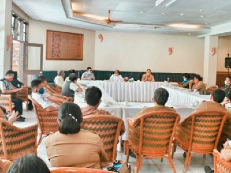 Rapat Koordinasi Pemkab Torut. 