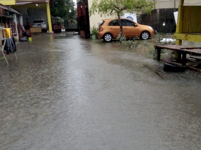 Banjir di Kompleks Permai Manggala