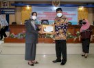 Capai Target Akseptor, Bupati Bulukumba Terima Penghargaan dari BKKBN