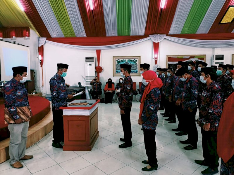Pelantikan Pengurus PPDI. 