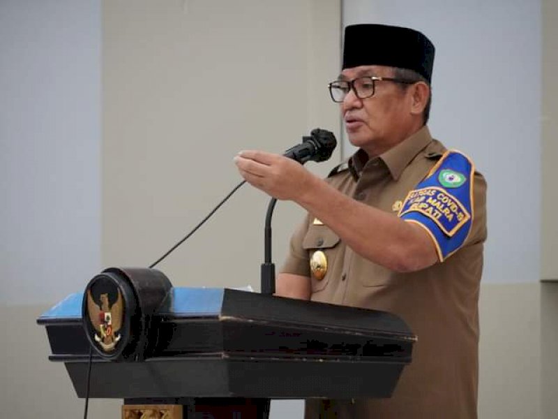 Bupati Malra Muhammad Thaher Hanubun