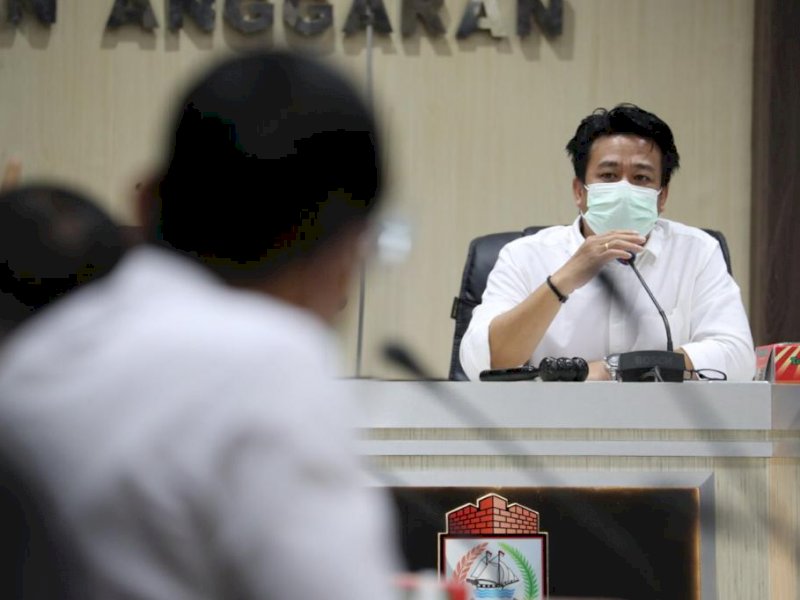 Ketua Pansus DPRD Makassar Ranperda Perumda Parkir William Laurin. 