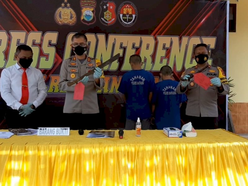Polres Bantaeng merilis peristiwa berdarah yang menewaskan seorang pemuda. 