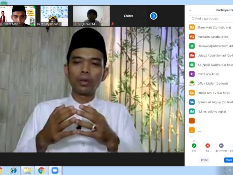 UAS saat menghadiri peringatan Isra Mi'raj SD Islam Athirah 2 Makassar. 