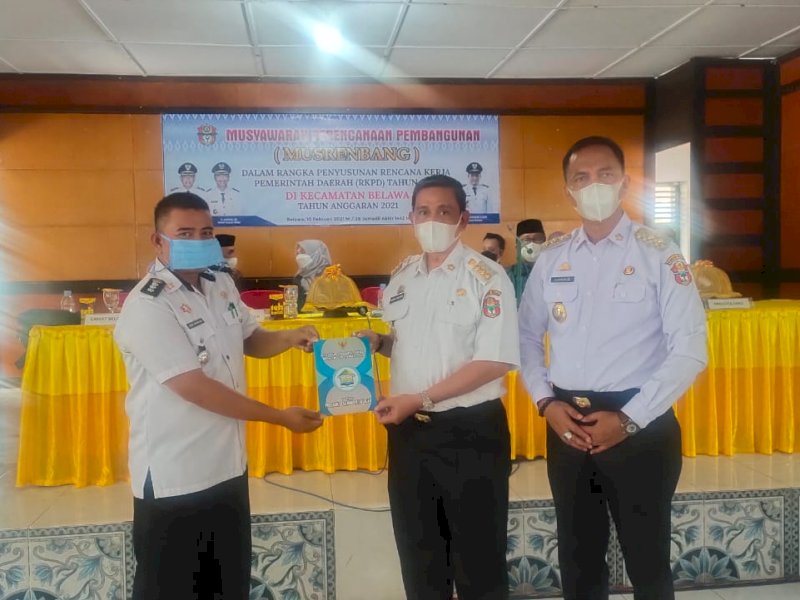 Bupati Wajo Amran saat menghadiri Musrenbang di Kecamatan Belawa. 