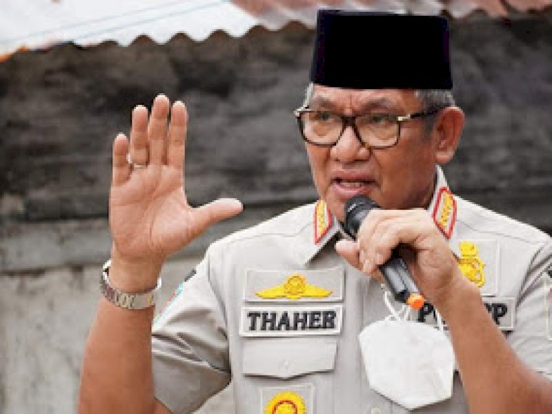 Bupati Malra Thaher Hahubun. 
