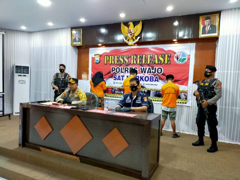 Press Release di Mapolres Wajo. 