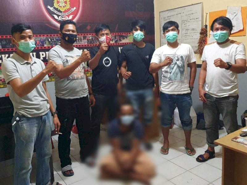 Tim Batitong Maro Polres Tator mengamankan tersangka pencuri spesial congkel jok motor. 