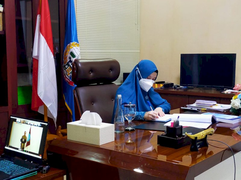 Wakil Ketua TP PKK Sulsel Naoemi Octarina