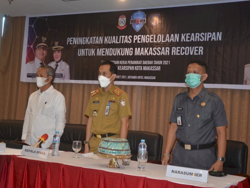 Dinas Kearsipan Makassar saat menggelar peningkatan kualitas pengelolaan kearsipan. 