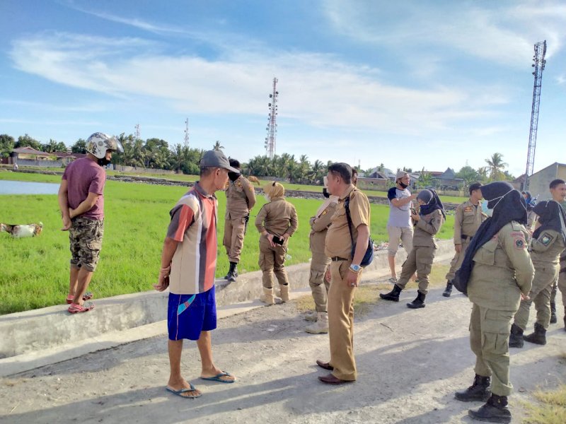 Satpol PP Bulukumba sosialisasi penertiban ternak. 