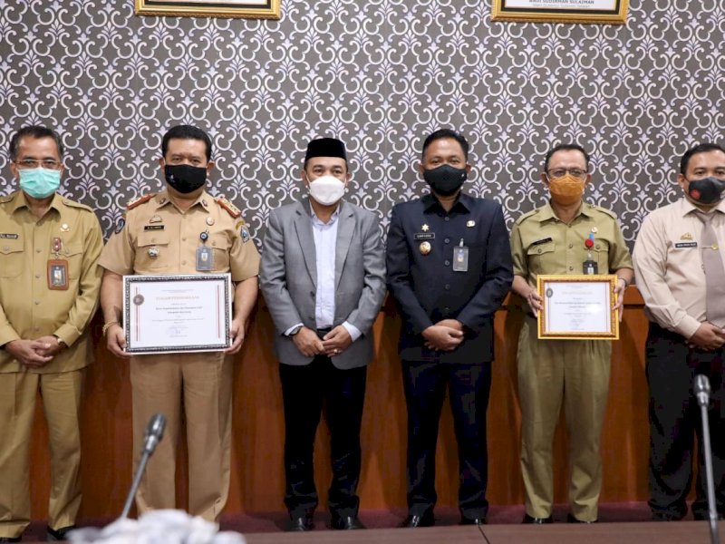 Foto bersama Ombudsman RI bersama Bupati Bantaeng Ilham Aizkin. 