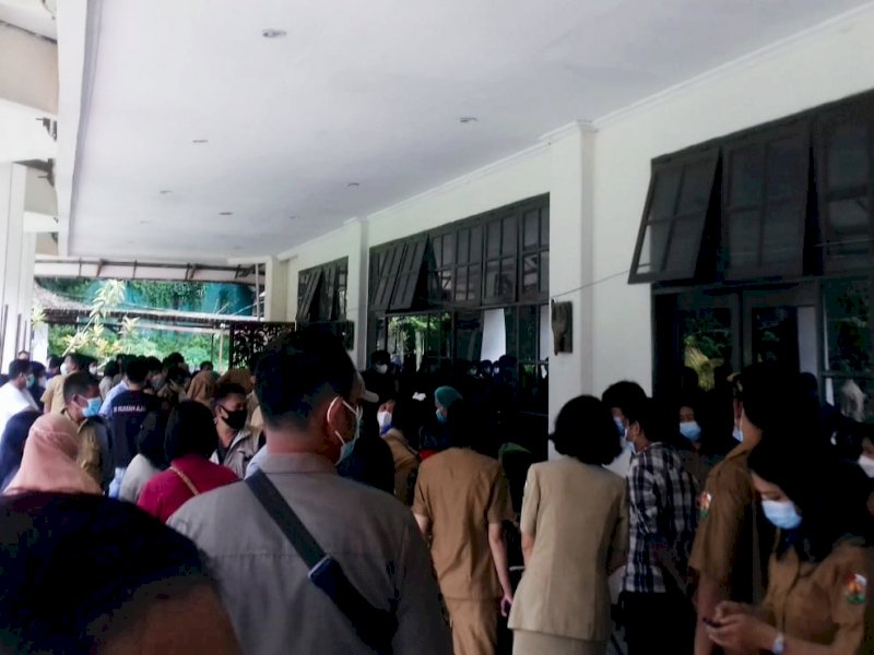 Lokasi vaksinasi tahap II di Torut. 