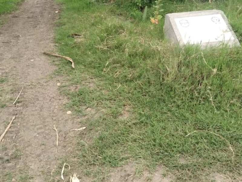 Jalan Tani di Desa Mallusesalo yang diduga mark-up. 