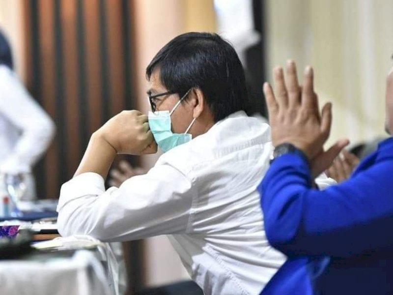 Wabup Lutra saat jadi pemateri di Musrenbang RKPD. 