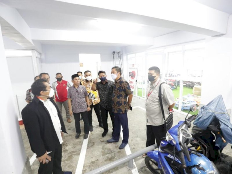 Sidak Komisi C di Grand Mal Toserba Tanjung Bunga. 