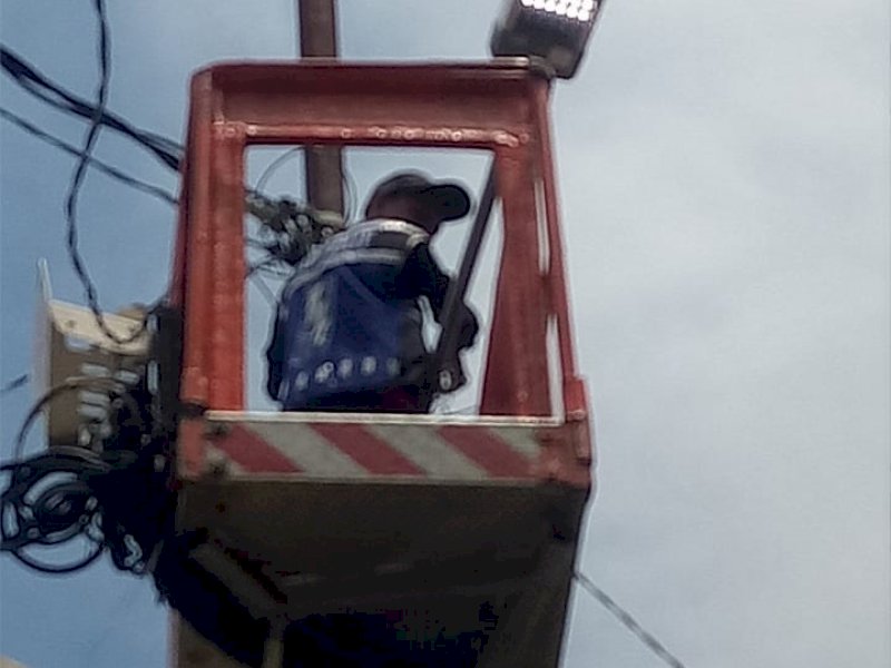 Tim PJU Dinas PU Makassar. 