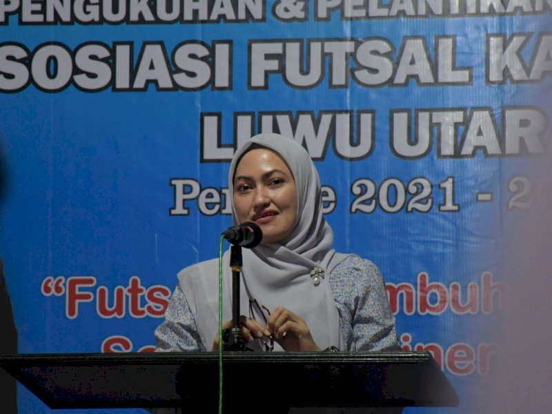 Bupati Lutra Indah Putri Indriani saat menghadiri pelantikan pengurus AFK. 