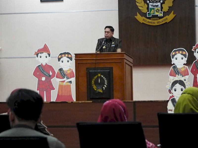 Sekprov Sulsel Abdul Hayat Gani saat membuka Festival Forum Anak Sulsel. 