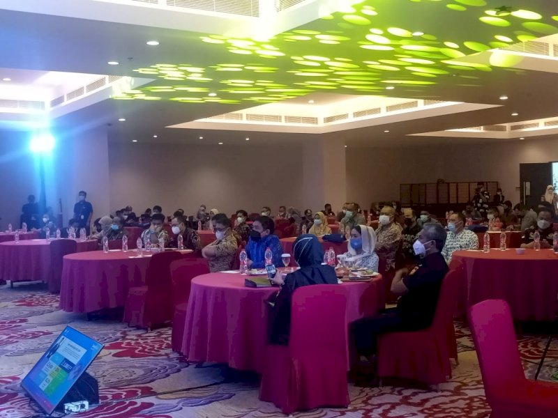 Kementrian Kominfo saat menggelar TalenTalks Event Aga Kareba di Swiss-Bel Hotel Makassar. 
