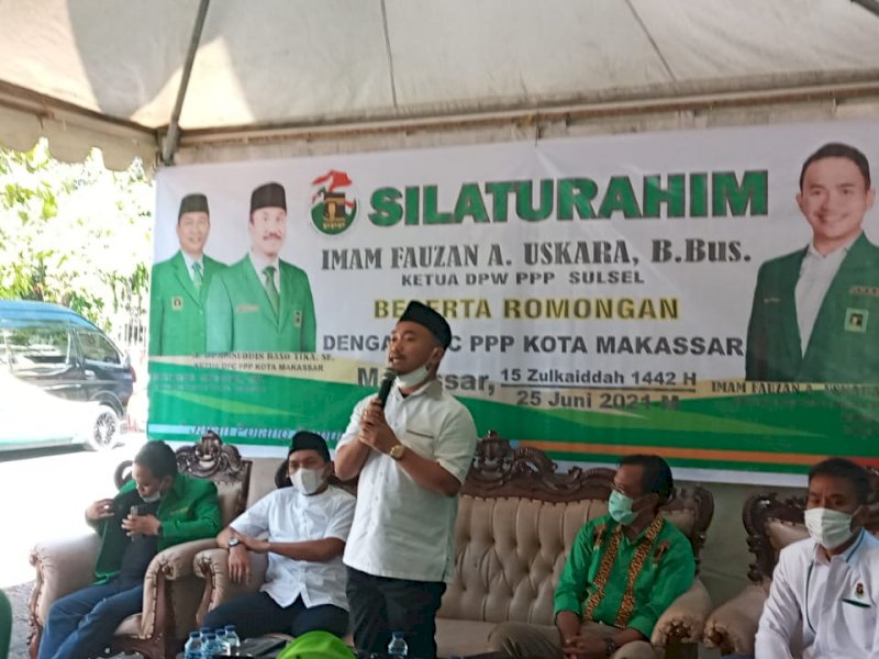 Imam Fauzan saat bersilaturahmi dengan pengurus DPC PPP Makassar. 
