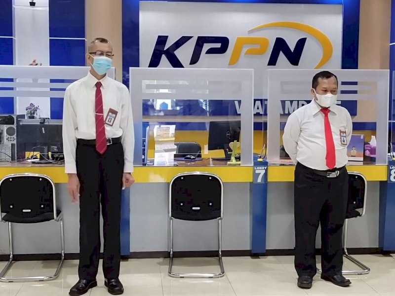 KPPN Watampone menggelar briefing membahas menyaluran UMi. 
