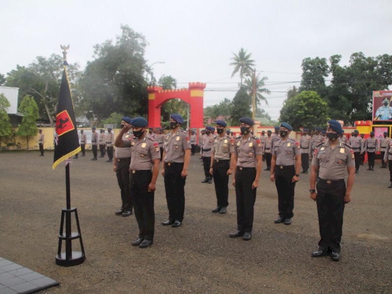 Pelepasan 7 personel Batalyon C ke Batalyon D. 