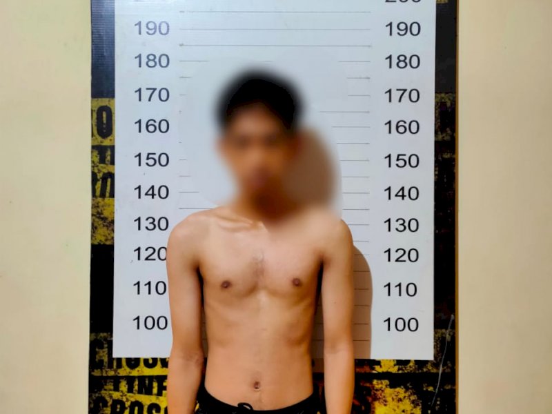 Pelaku pembobolan pegadaian di Makassar. 