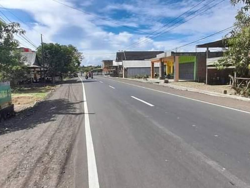 Ruas jalan Sidrap-Soppeng. 