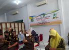 Jelang HBA-61, Kejari Makassar Bagikan Paket Sembako ke Warga