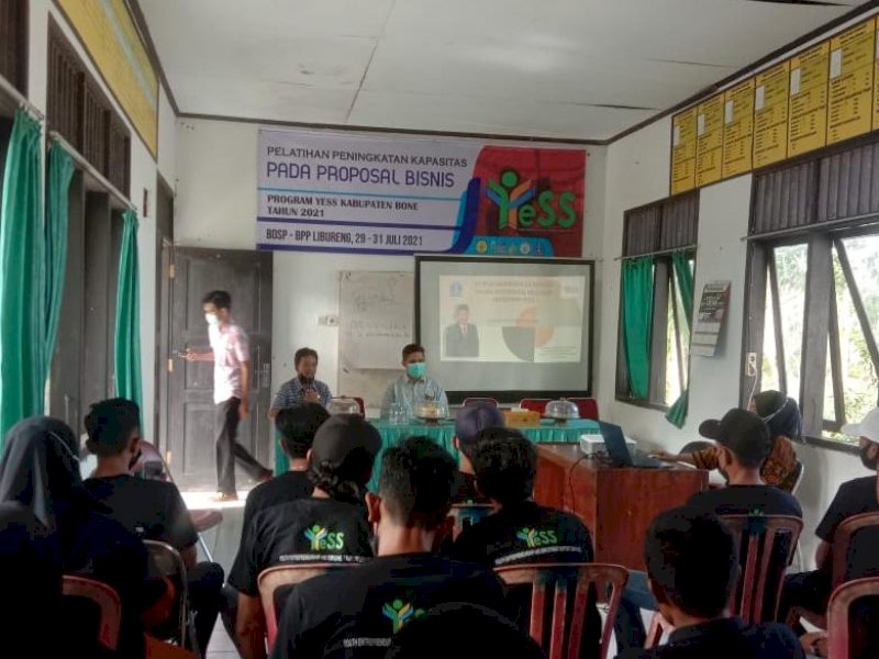 Pelatihan Program YESS di Libureng. 