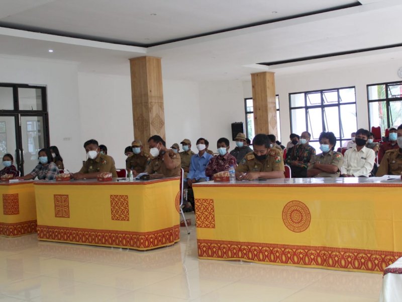 Rapat pemantapan program Hibah Air Minum Pedesaan. 