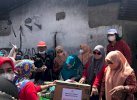 Kunjungi Lokasi Kebakaran di Kampung Lepping, PKK Sulsel Beri Bantuan