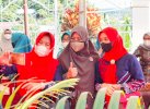 Studi Banding ke Wajo, Dekranasda Pangkep Belajar Kerajinan Sutera