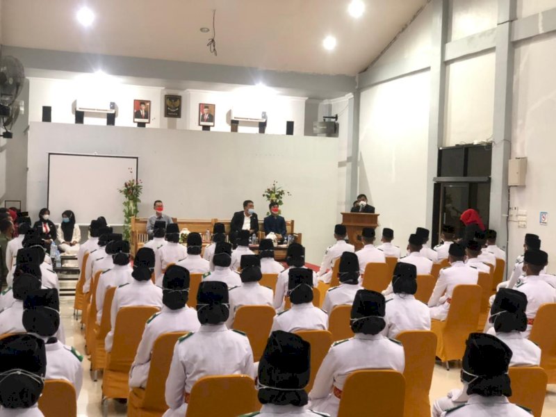 Andi Utta saat menghadiri ramah tamah Paksibraka Bulukumba. 