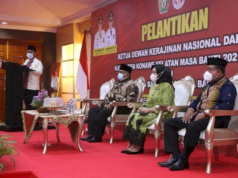 Suasana pelantikan Dekranasda Konsel. 