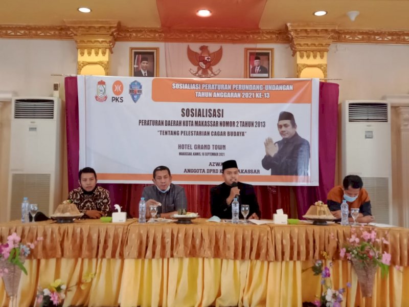 Azwar saat menggelar Sosper Pengelolaan Cagar Budaya. 